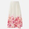 Fustă damă Orsay-florală Fustă pentru femei dimi în formă de A, alb cu imprimeu floral roz și fermoar la spate. Mărimi disponibile: 40,42,44 Material: 98% bumbac, 2% elastan Culoare: alb-roz