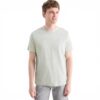 Tricou pentru bărbați gri deschis cu aspect texturat-C&A Tricou gri deschis cu aspect texturat pentru bărbați, guler rotund, aspect modern.. Disponibil în magazin și online cu livrare rapidă în toată România. Mărimi disponibile: L Material: 95% bumbac, 5 % elastan Culoare: gri deschis